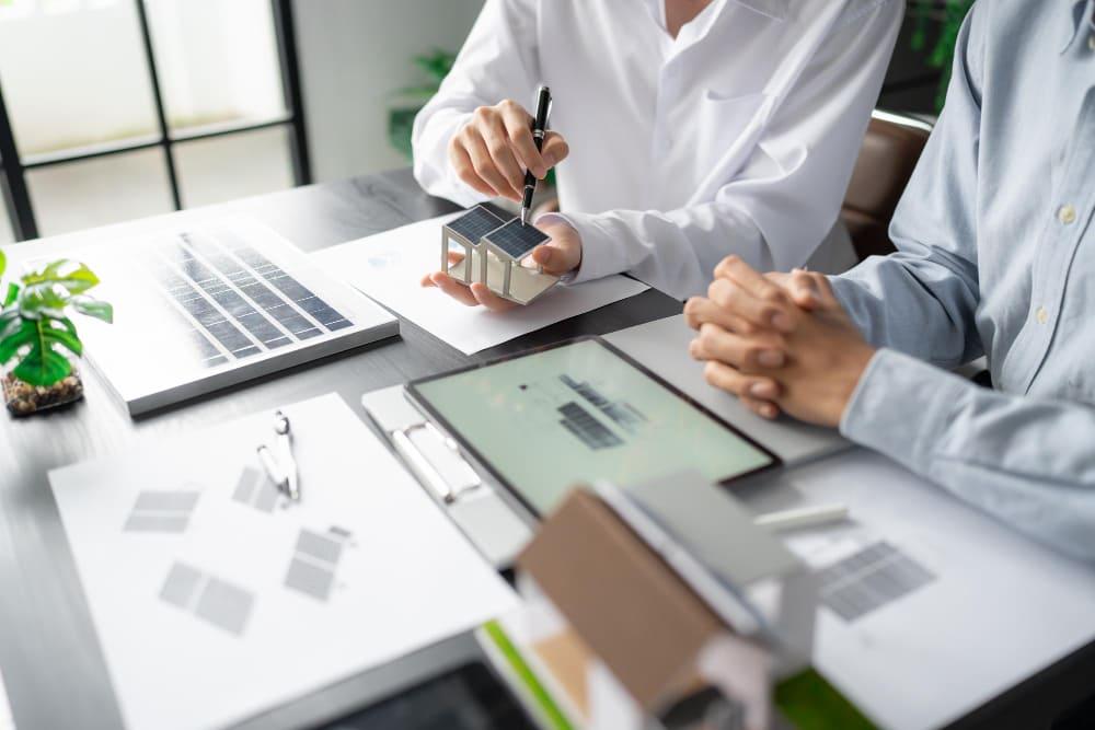 Loicaine: Seamless Real Estate Transaction Support